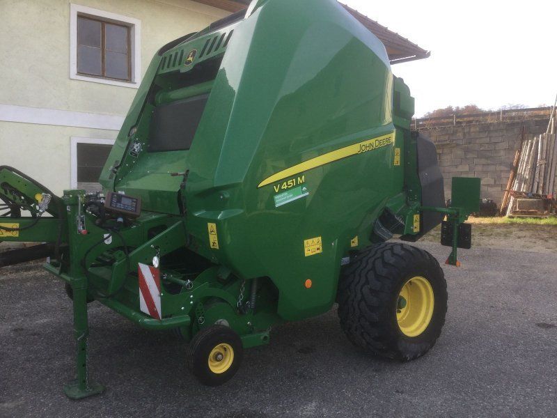 John Deere 451 M Druckluft