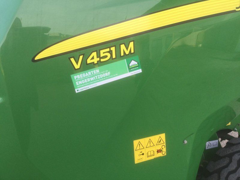 John Deere 451 M Druckluft