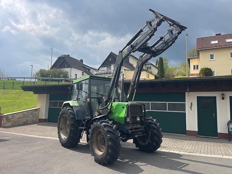 Deutz-Fahr DX 3.90 / D1070AS ä 3.60 3.70 Allrad mit Frontlader