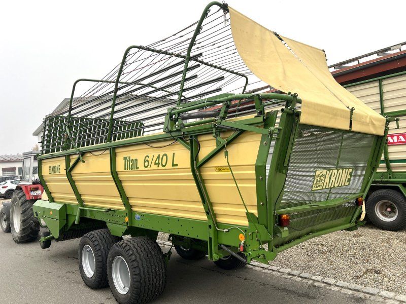 Krone Titan 6/40 L mit neuen 19-er Breitreifen und im guten Zustand