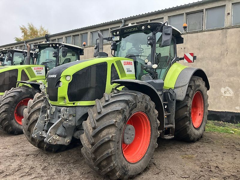 Claas Axion 920