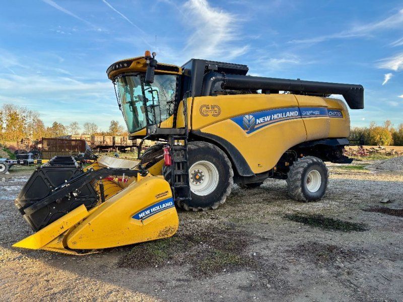 New Holland CH7.70