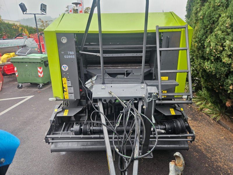 Claas Rollant 340RC GZ2748