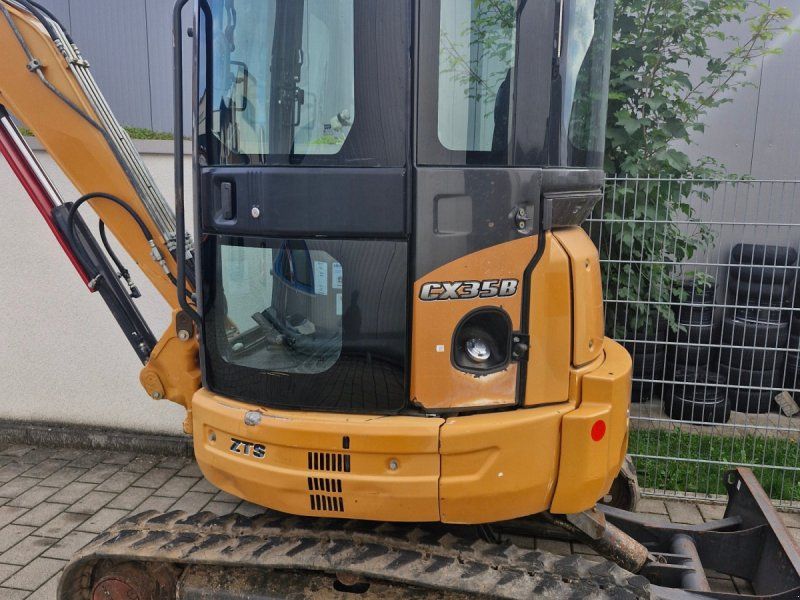 Case CX35B