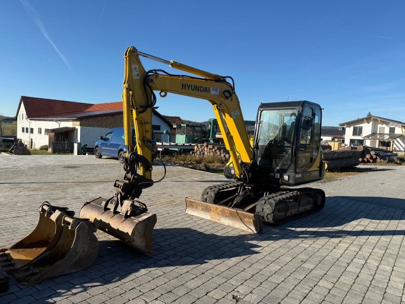 Hyundai Robex X55-7A mit Zubehör