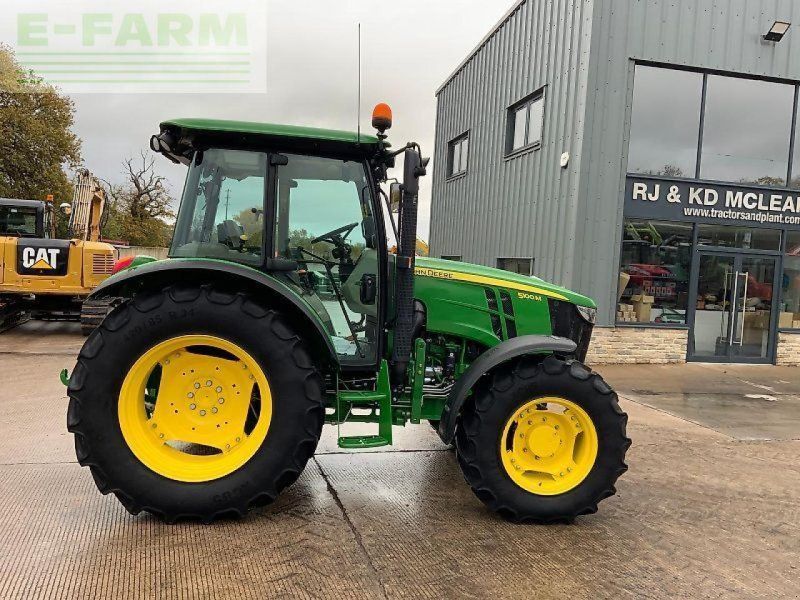 John Deere 5100m  (st24871)