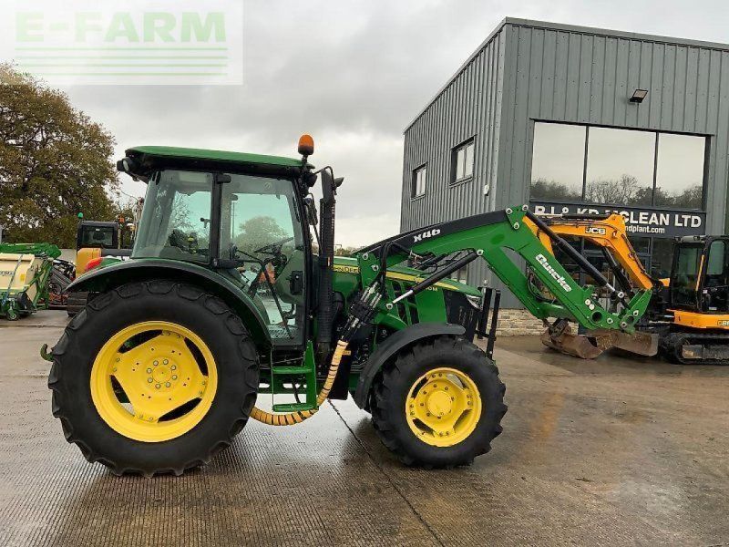 John Deere 5100m  (st23948)
