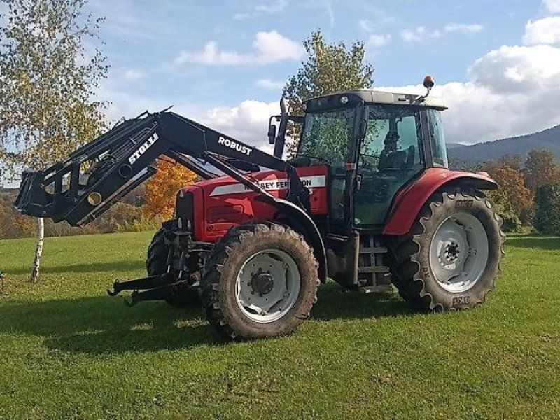 Massey Ferguson 5465