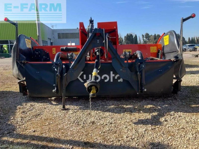 Kubota faucheuse dm 4028
