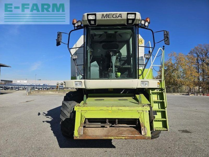 Claas mega 370