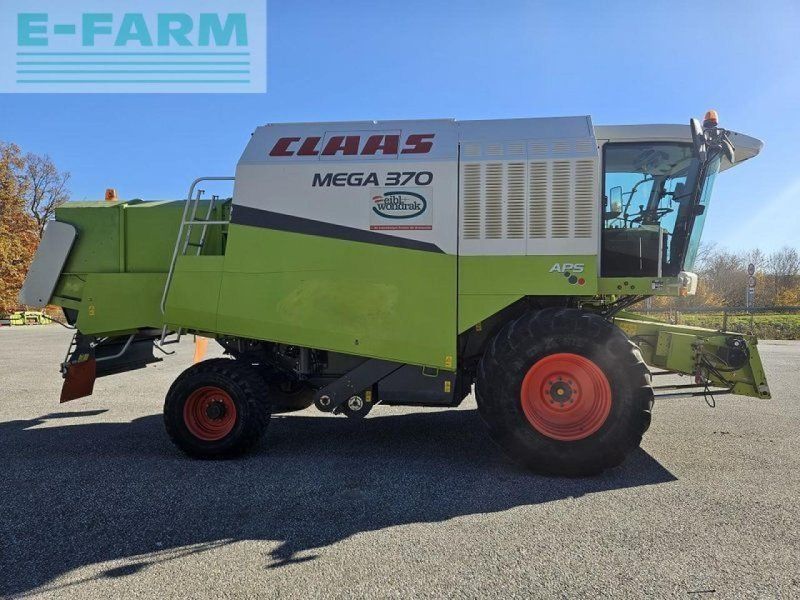 Claas mega 370