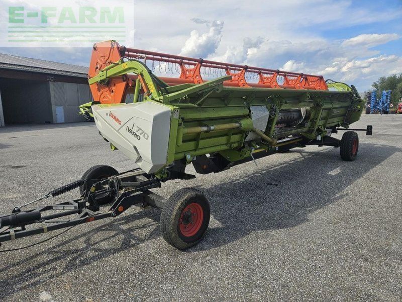 Claas vario 770 + rapstrenner + transportwagen