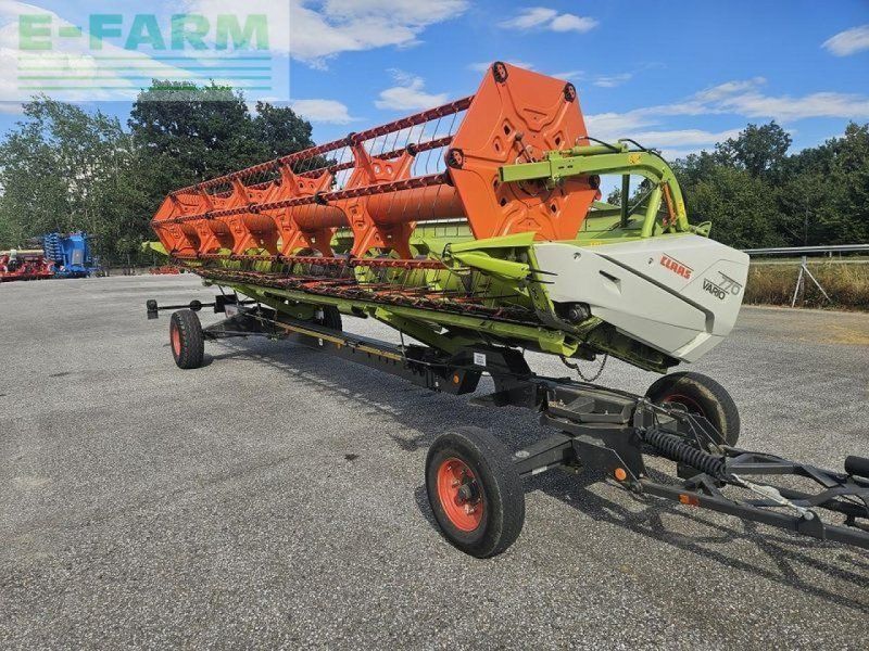 Claas vario 770 + rapstrenner + transportwagen