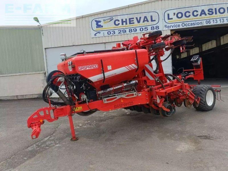 Gehl gigante pressure 400