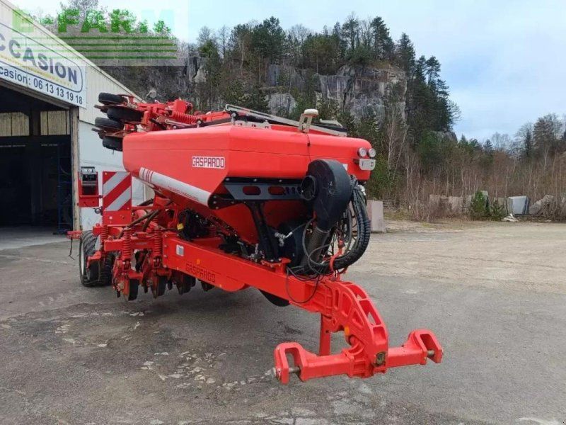 Gehl gigante pressure 400