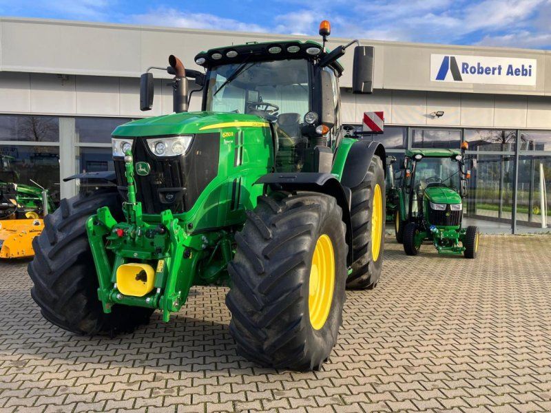 John Deere 6250R