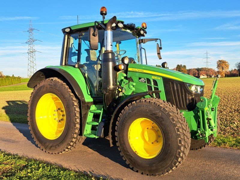 John Deere 6120 M