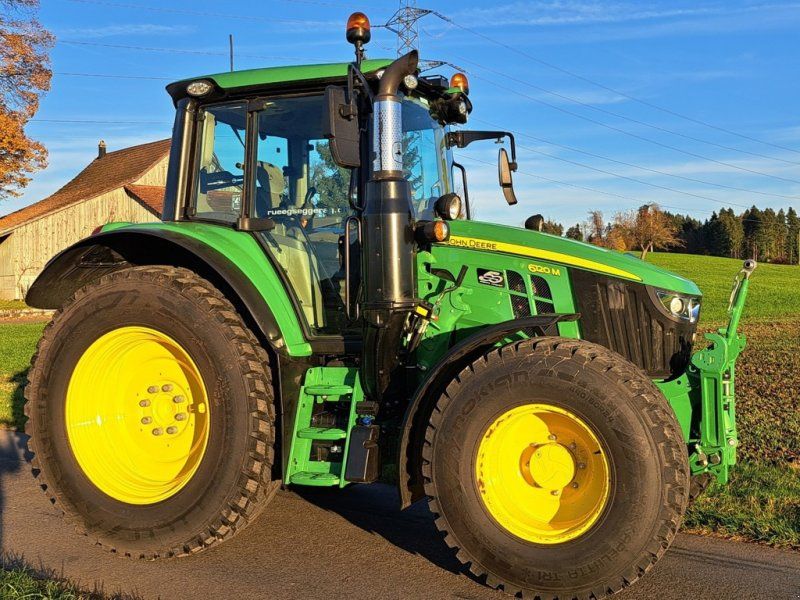 John Deere 6120 M