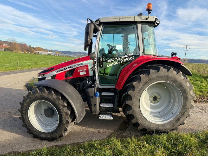 Massey Ferguson 5S.145 EX