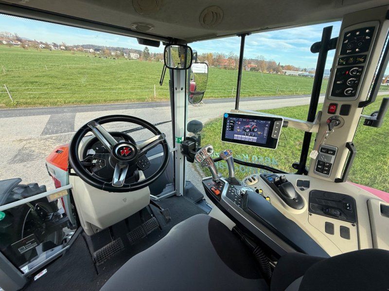 Massey Ferguson 5S.145 EX
