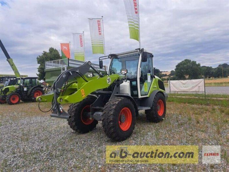 Claas TORION 530