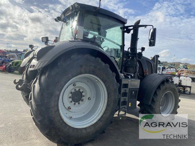 Fendt 828 VARIO S4 Profi Plus