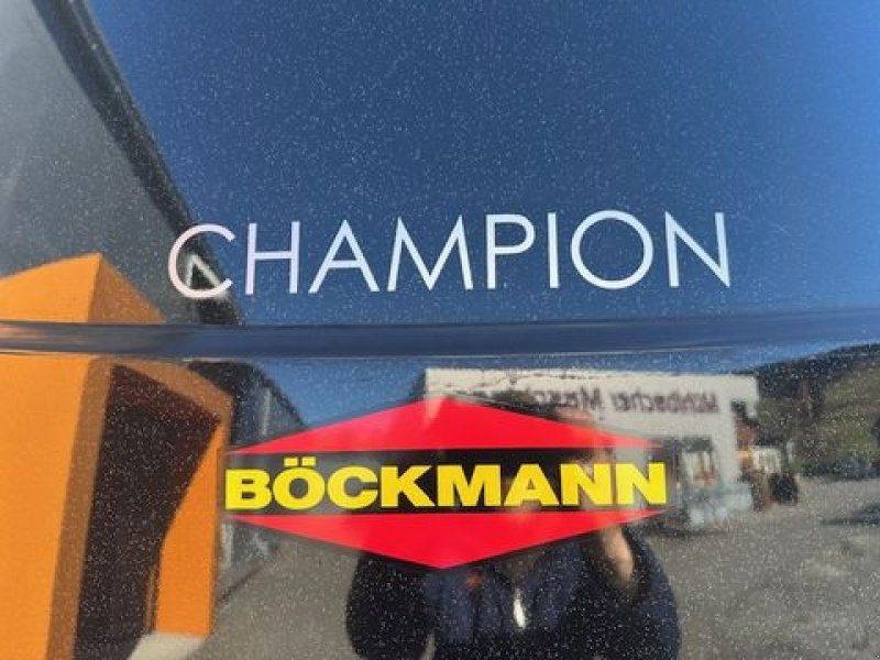 Böckmann Pferdeanhänger Champion R 2,7to 3,28x1,65m