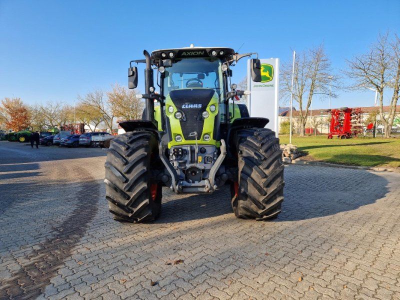 Claas Axion 870 CMATIC