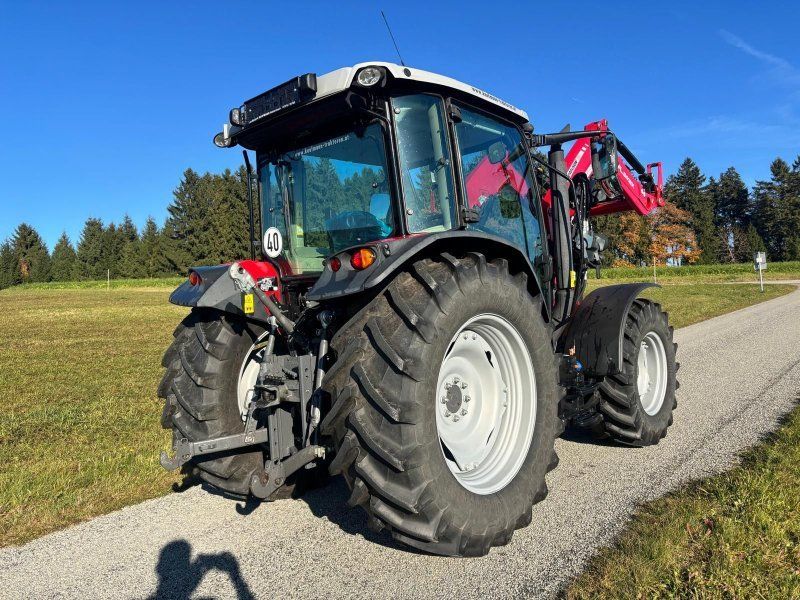 Massey Ferguson 4709 M Dyna-2 Kabine