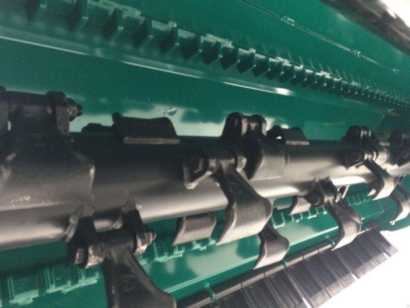 Tierre X-Line XL 160 H mit Rechen