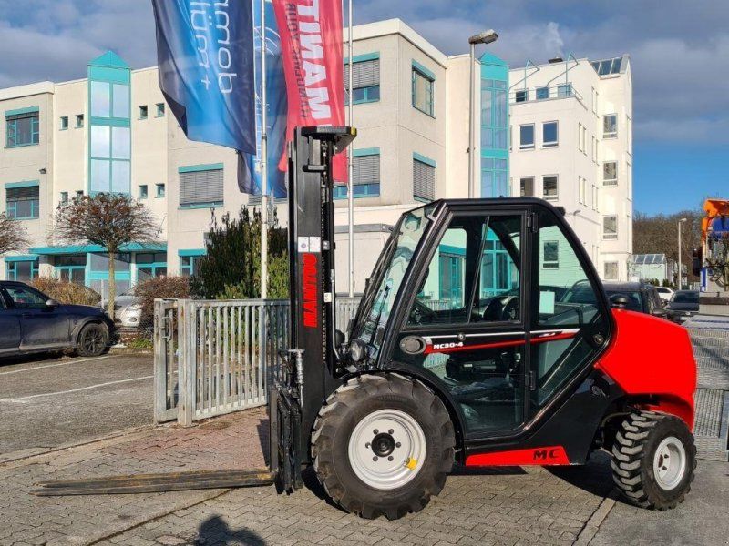 Manitou MC 30-4 ST3A S1