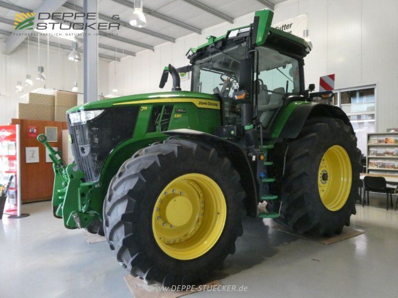 John Deere 7R 330