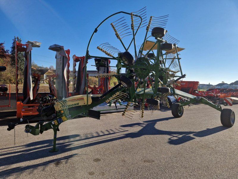 Krone TS 680 Twin mit hydraulischer Kreiselfixierung