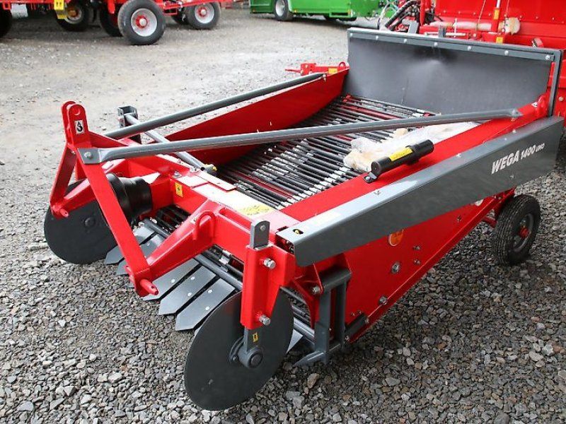 Unia WEGA 1400 UNO Siebkettenroder