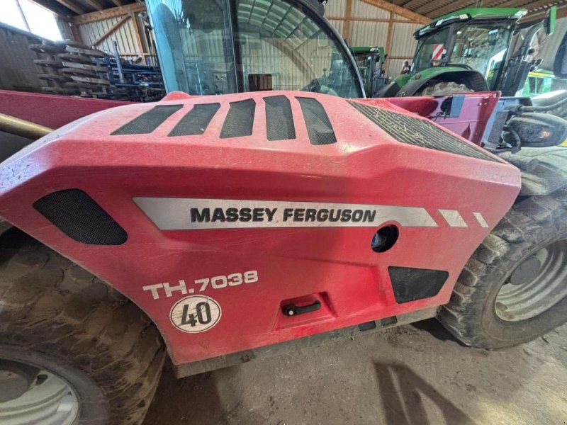 Massey Ferguson TH 7038