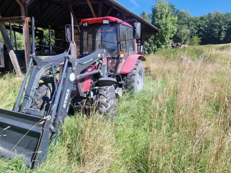 Belarus MTS 820 + Frontlader Stoll