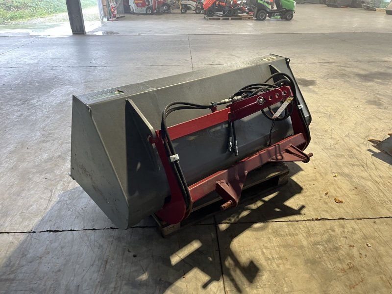 Hochkippschaufel 1800mm mit Dreipunkt