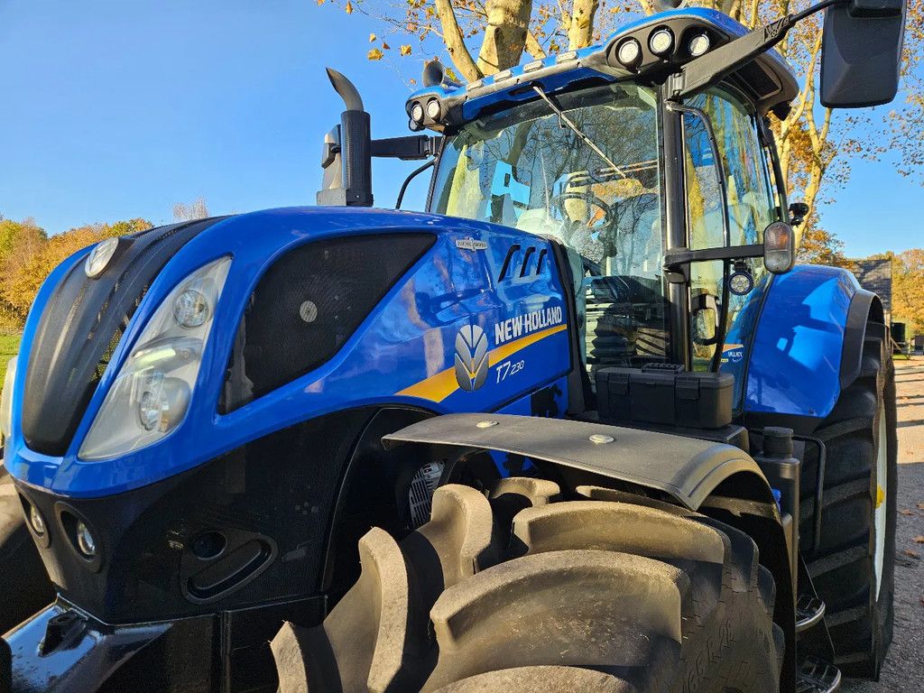 New Holland T7.230 AC Auto Command T7.225 T7.245 T7.260 T7.270