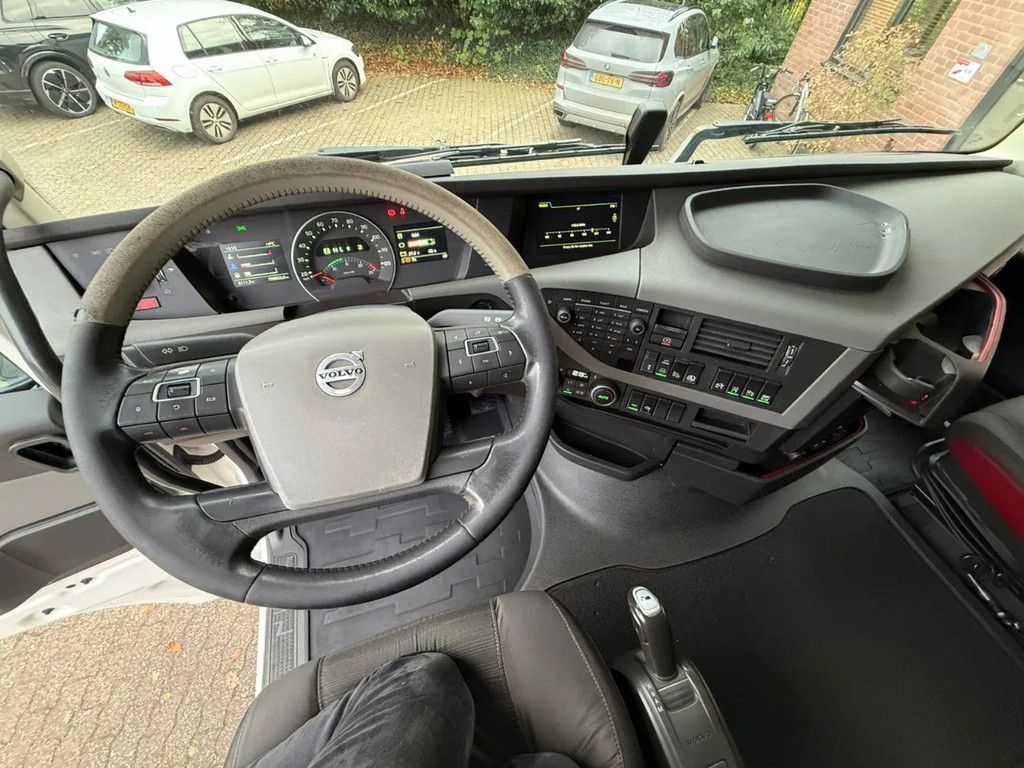 Volvo FH 500 4x2 Globetrotter Hydraukic Standairco 799.830KM NL Truck