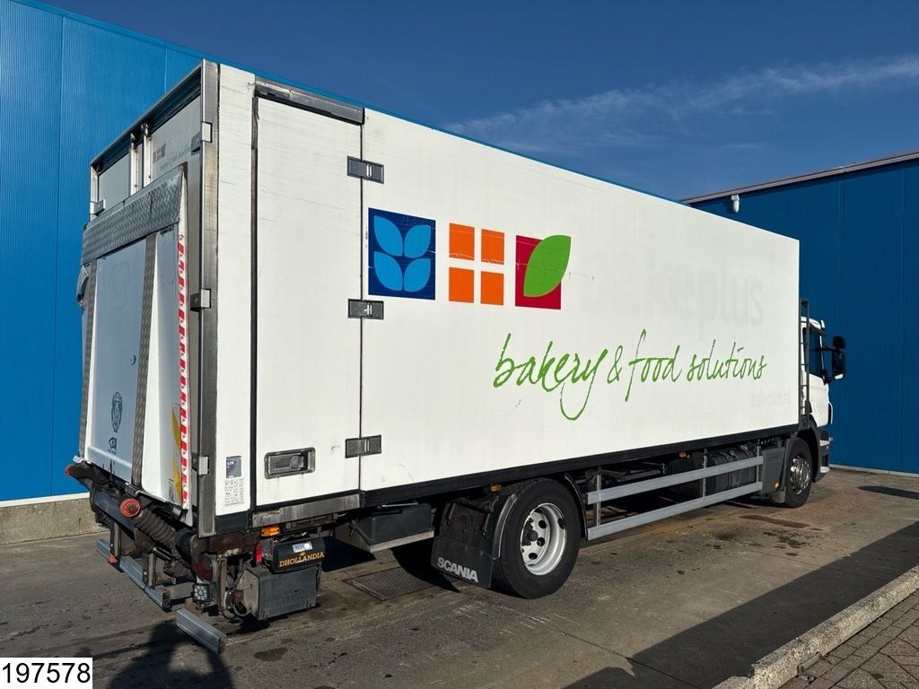 Scania P 230 Carrier, Dhollandia