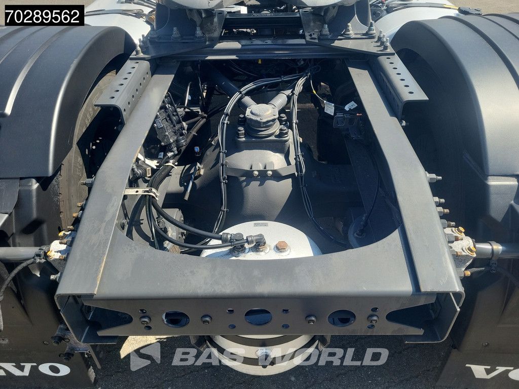 Volvo FH 500 4X2 2xTanks I-ParkCool Navi ACC Euro 6