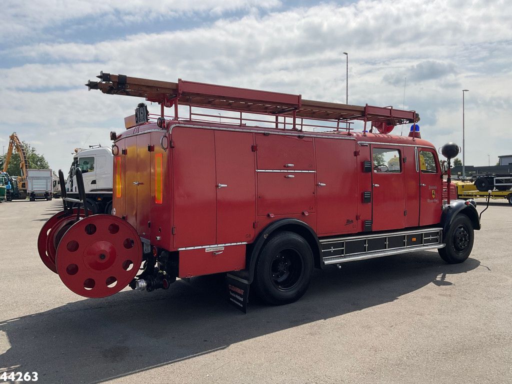Mercedes-Benz LF 311 Oldtimer Feuerwehrfahrzeug Just 35.940 km!