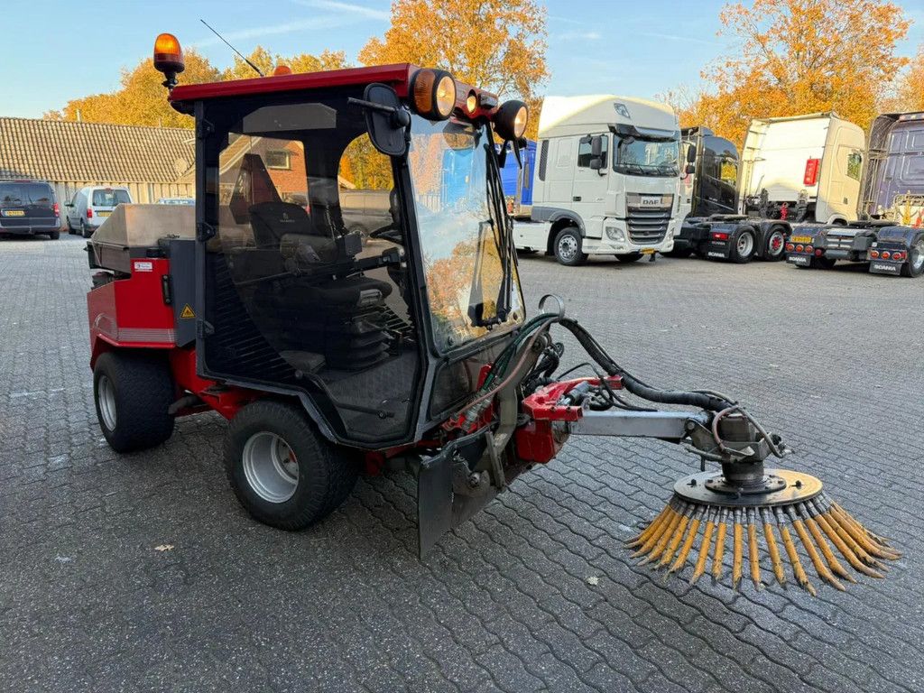 Nimos DM-Trac 205 OKB-70- Onkruidborstelmachine Werktuigendrager 4X Hydraulische functie