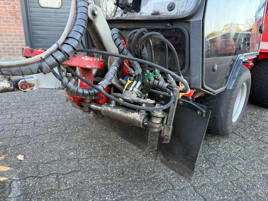 Nimos DM-Trac 205 OKB-70- Onkruidborstelmachine Werktuigendrager 4X Hydraulische functie