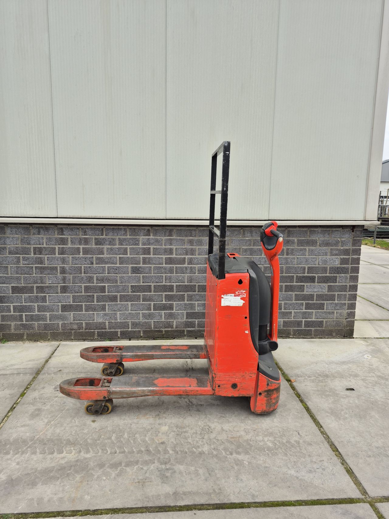 Linde T16 voor blokpallets 1474 uur bj 2020