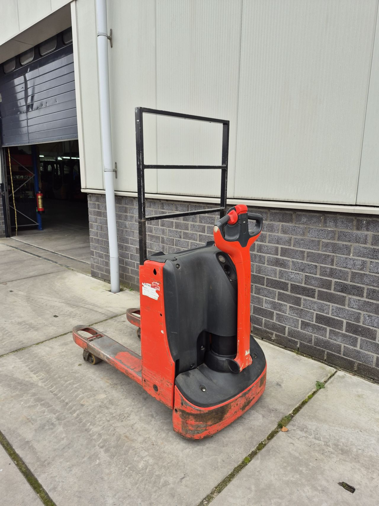 Linde T16 voor blokpallets 1474 uur bj 2020
