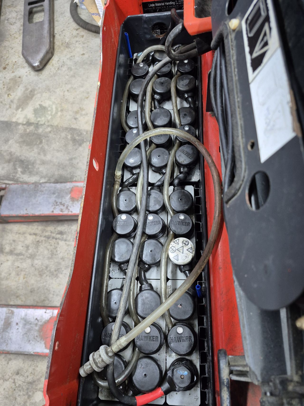 Linde T16 voor blokpallets 1474 uur bj 2020