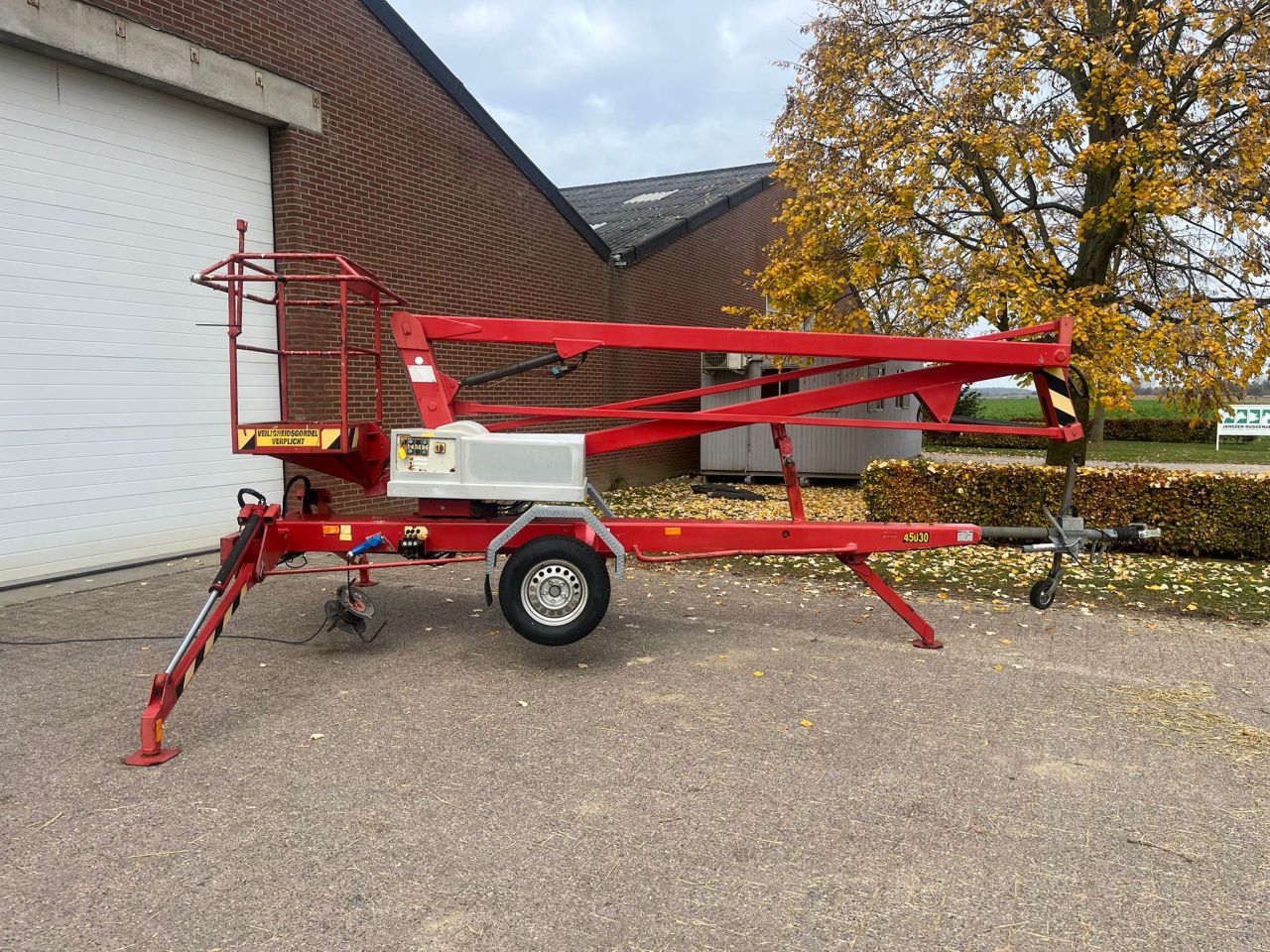 Sky High 1200 Hoogwerker | 2004 | 215kg | 12m | Electrisch 230V