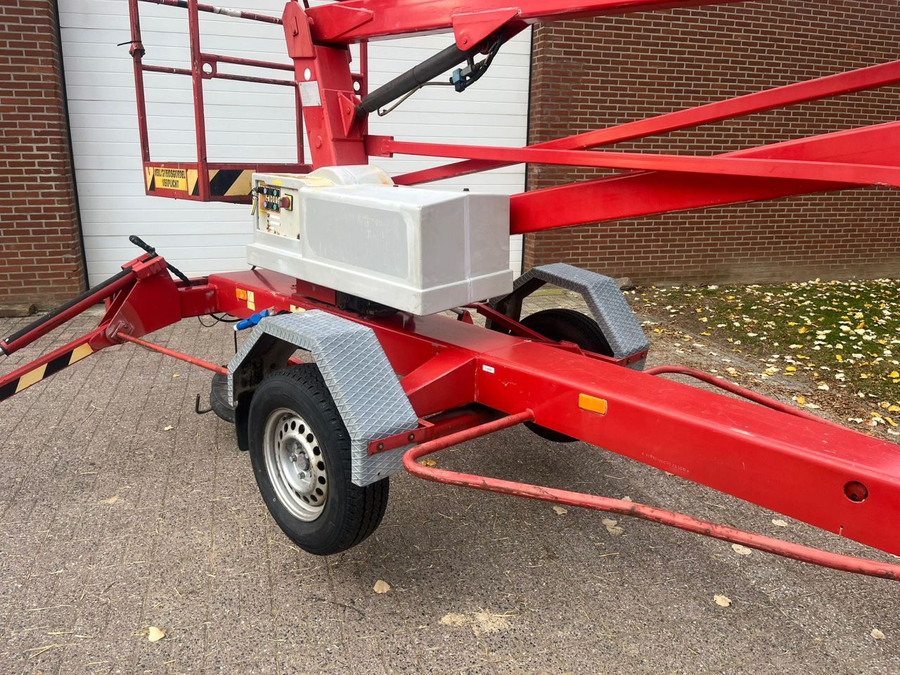 Sky High 1200 Hoogwerker | 2004 | 215kg | 12m | Electrisch 230V