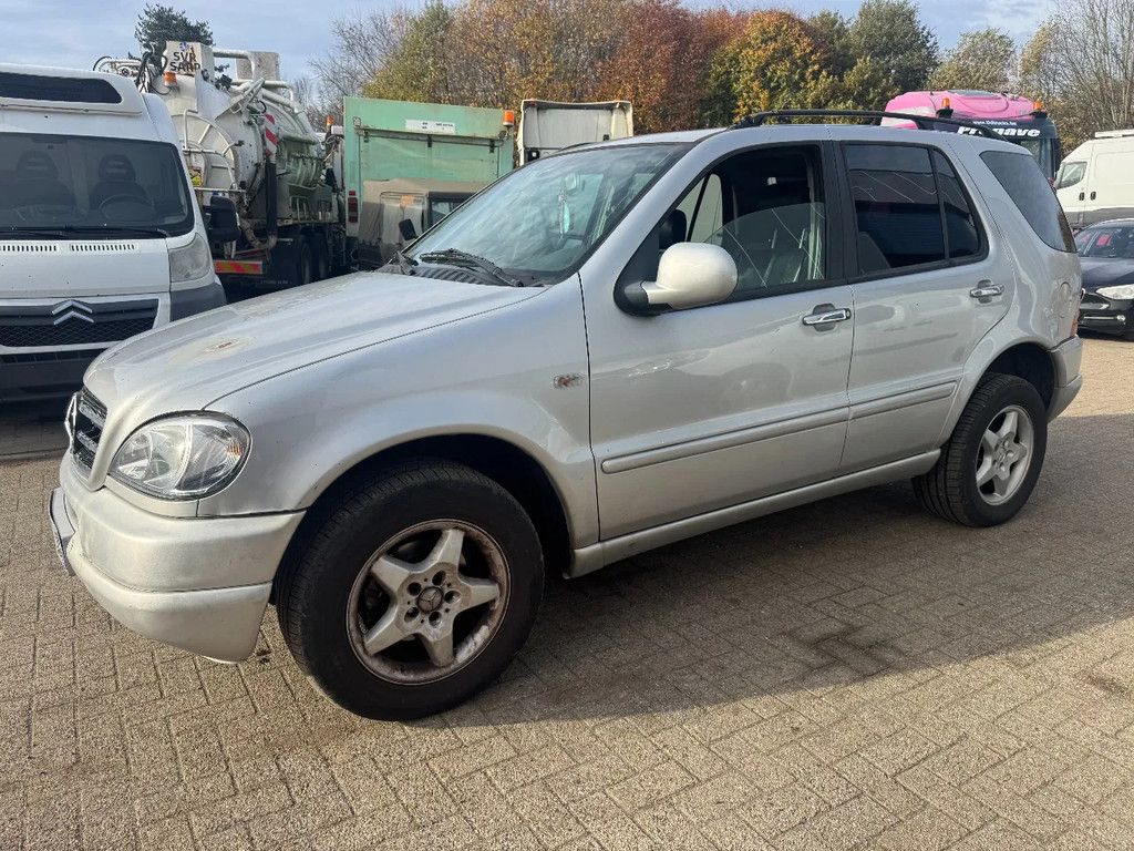 Mercedes-Benz ML-klasse **270CDI-AIRCO-FRENCH CAR**